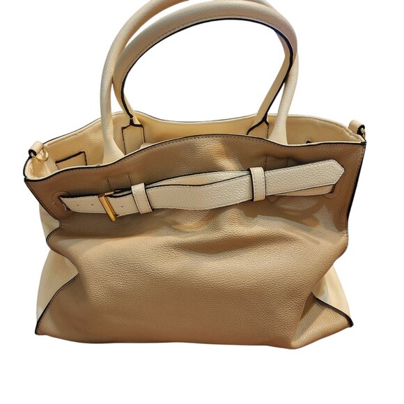 Reed Handbags - Beautiful Reed Beige and Tan Shoulder Purse